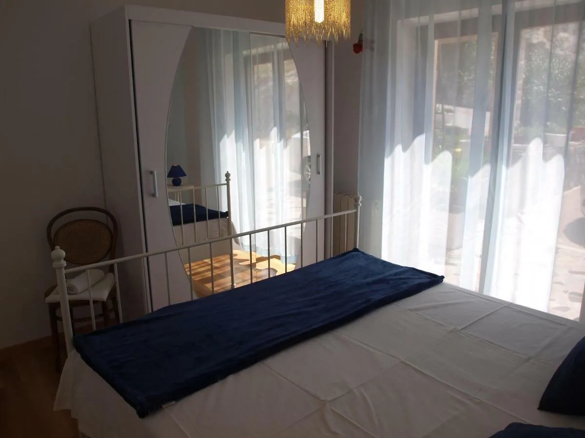Apartments Ivita Pag Town
